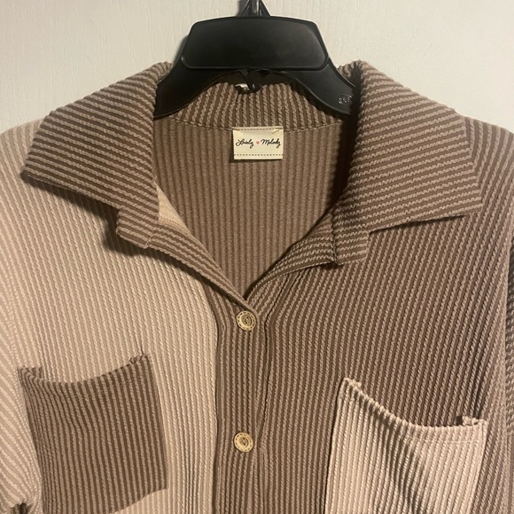 Relaxed Fit Button Down Ribbed Shacket, Two Toned, Taupe/Tan, oversized, small - Picture 6 of 7